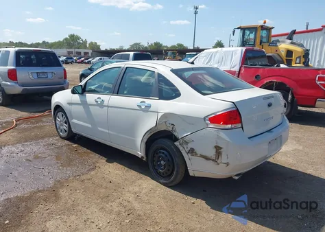 2010 Ford Focus Sel z USA, uszkodzony, nr VIN 1FAHP3HN1AW177600